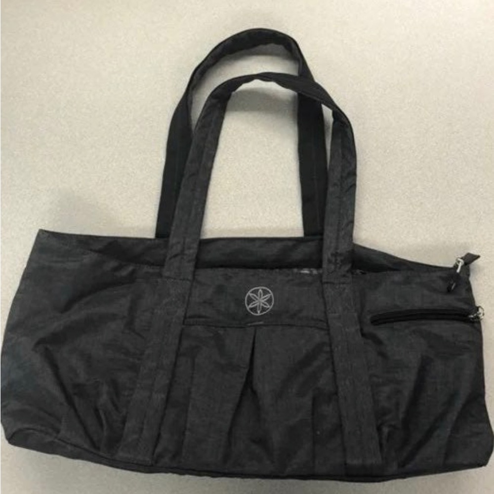 Gaiam yoga tote